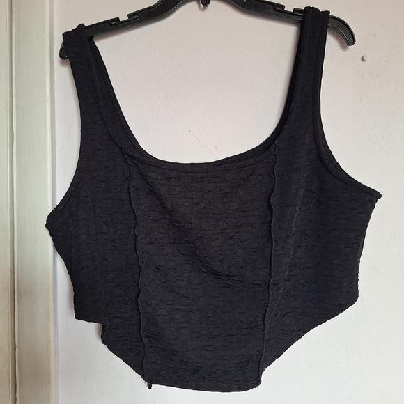 SHEIN 3XL Asymmetrical Textured Black Tank Top - Picture 1 of 4